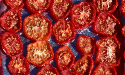 tomatoes-1608176_1920